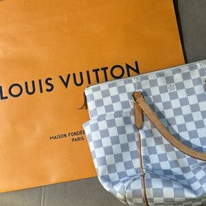 Louis Vuitton Damien Azur Totally PM